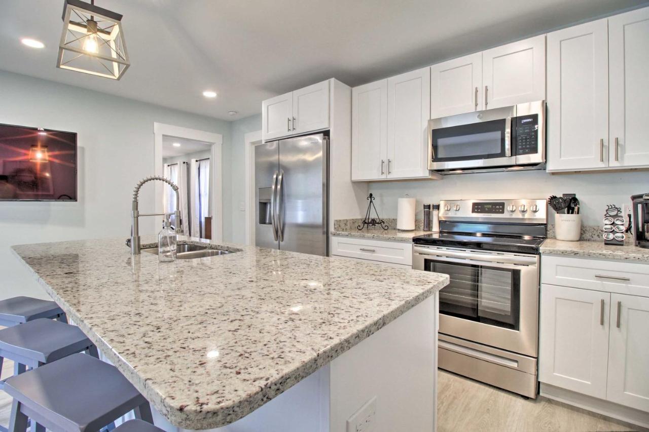 New! Renovated 2 Bed 2 Bath Apartment Downtown Beaufort Exterior photo
